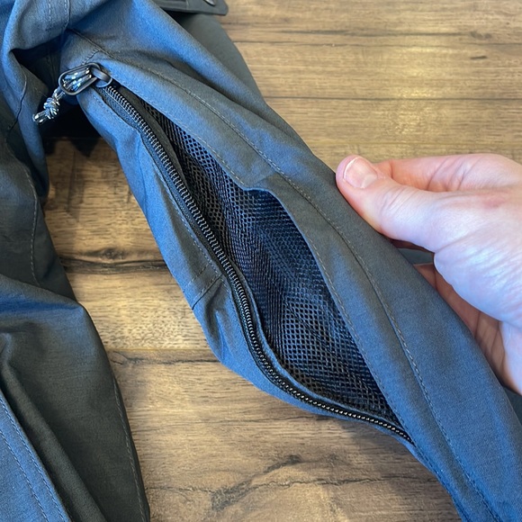 BURTON Jet Set Jacket! - Picture 10 of 10